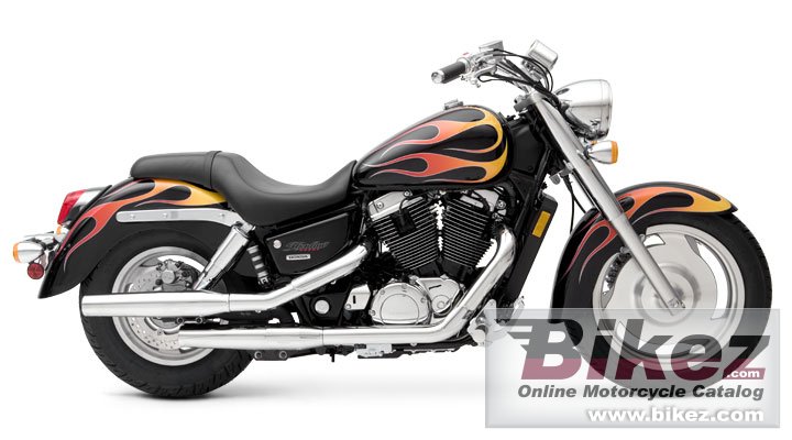 Big Honda shadow sabre picture and wallpaper from Bikez.com